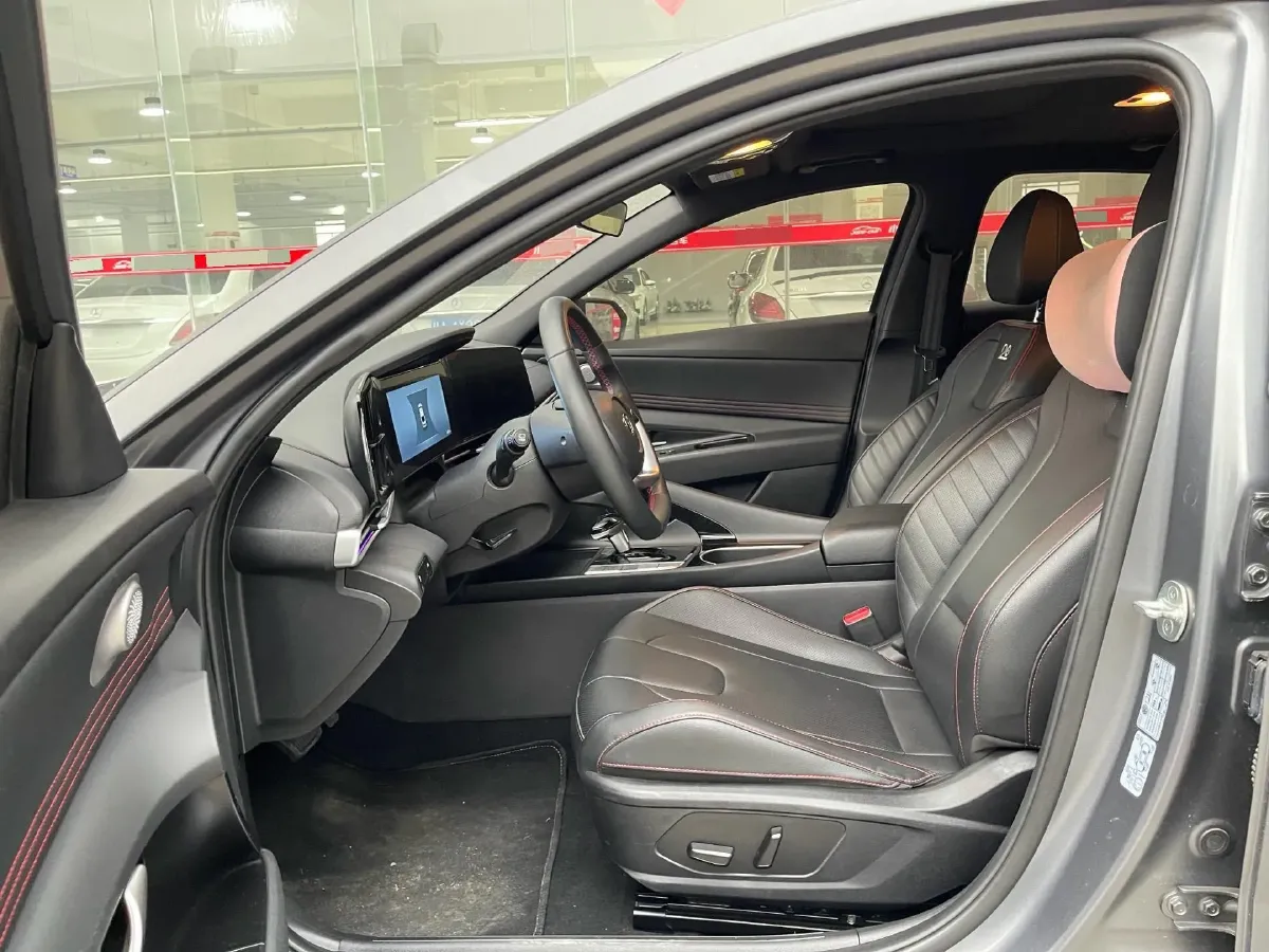 2022 Hyundai Elantra 1.5L 115HP L4 CVT,autocango,china used car exporter,china ev exporter,chinese used car exporter,chinese used ev exporter