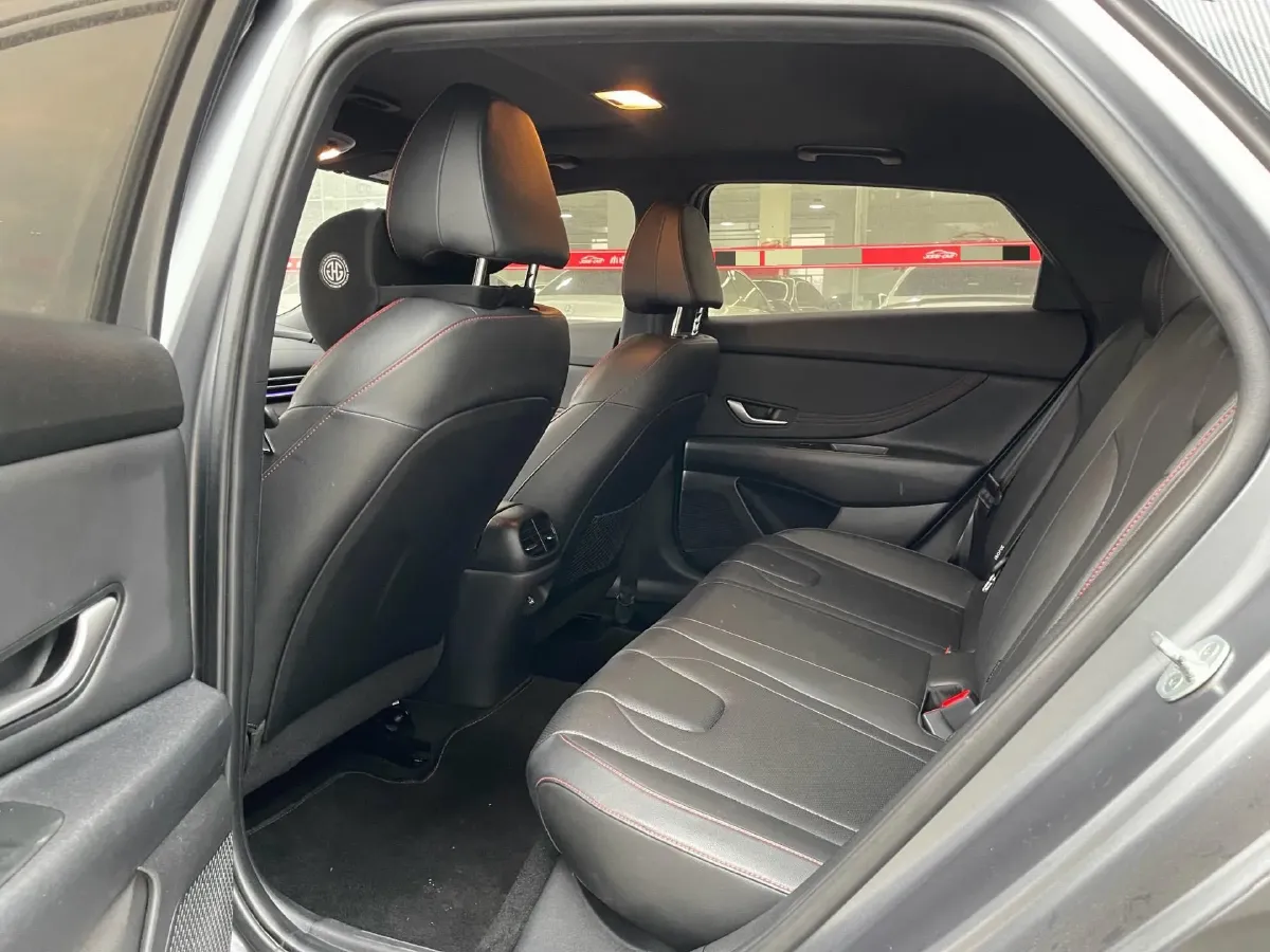 2022 Hyundai Elantra 1.5L 115HP L4 CVT,autocango,china used car exporter,china ev exporter,chinese used car exporter,chinese used ev exporter