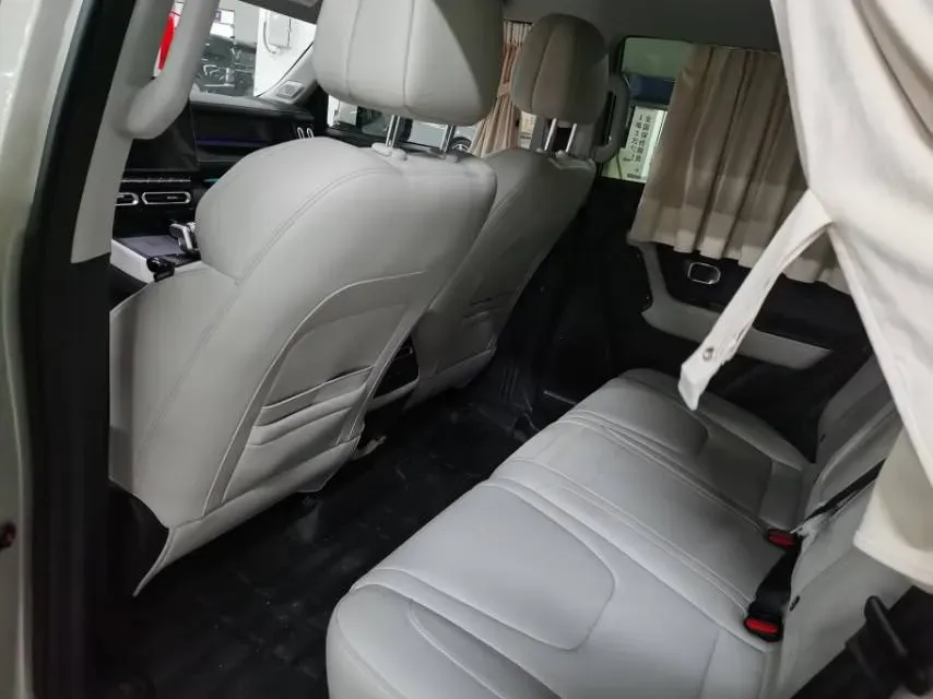 2025 MAXUS XinTu V70 2.0T 150HP L4 9AT,autocango,china used car exporter,china ev exporter,chinese used car exporter,chinese used ev exporter