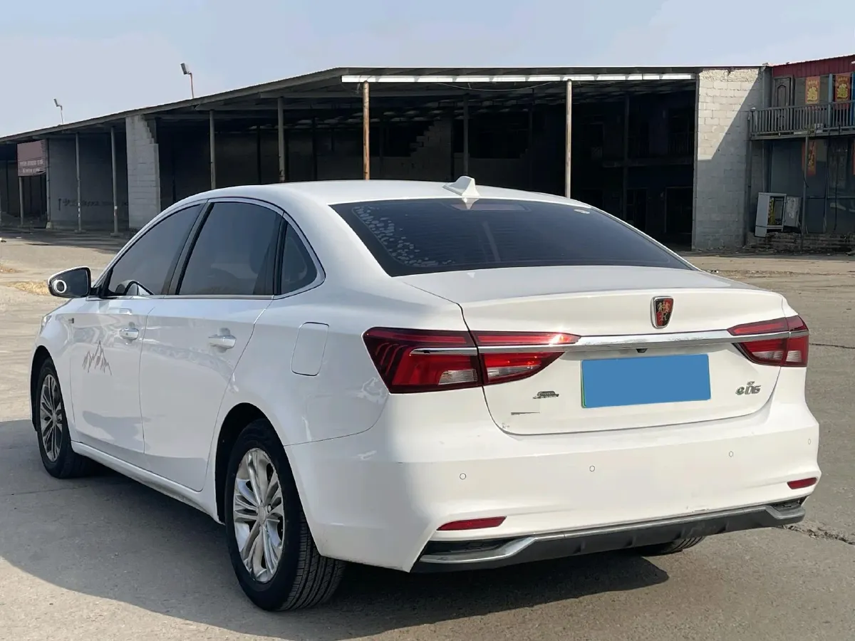2019 Roewe i6 1.5T 169HP L4 AMT PHEV 9.1KWH,autocango,china used car exporter,china ev exporter,chinese used car exporter,chinese used ev exporter