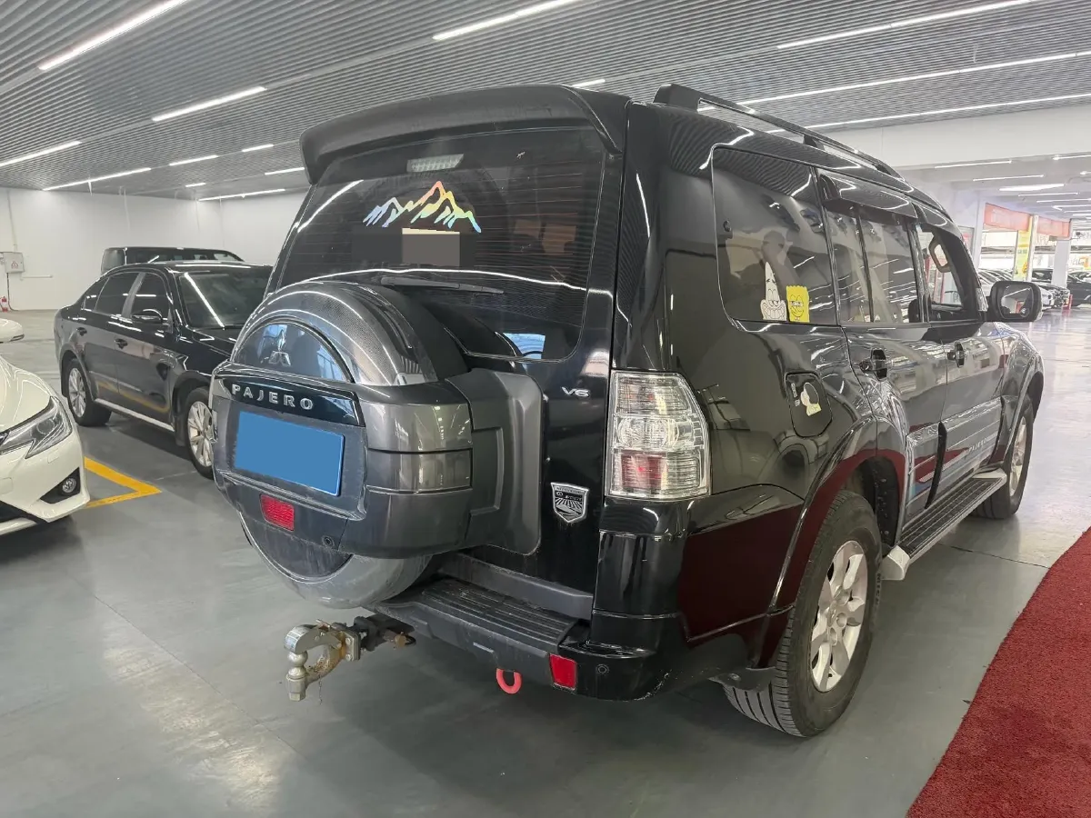 2016 Mitsubishi Pajero 3.0L 174HP V6 5AT,autocango,china used car exporter,china ev exporter,chinese used car exporter,chinese used ev exporter