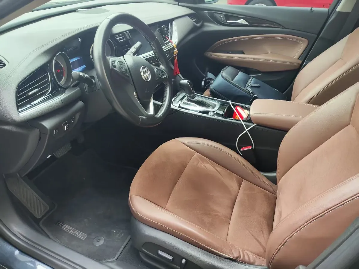 2019 Buick Regal 1.5T 170HP L4 9AT,autocango,china used car exporter,china ev exporter,chinese used car exporter,chinese used ev exporter
