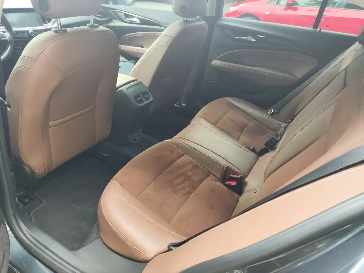 2019 Buick Regal 1.5T 170HP L4 9AT,autocango,china used car exporter,china ev exporter,chinese used car exporter,chinese used ev exporter