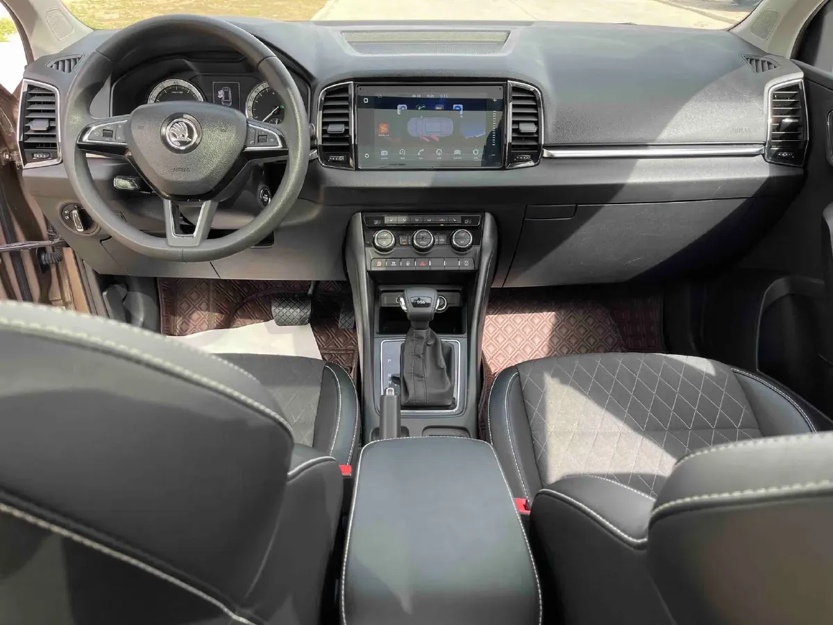 2018 Skoda Karoq 1.4T 150HP L4 7DCT,autocango,china used car exporter,china ev exporter,chinese used car exporter,chinese used ev exporter