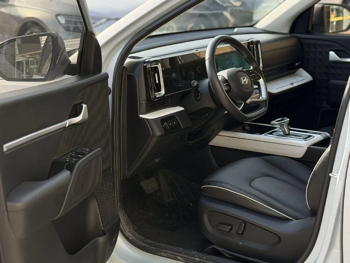 2023 Hyundai ix35 2.0L 160HP L4 6AT,autocango,china used car exporter,china ev exporter,chinese used car exporter,chinese used ev exporter