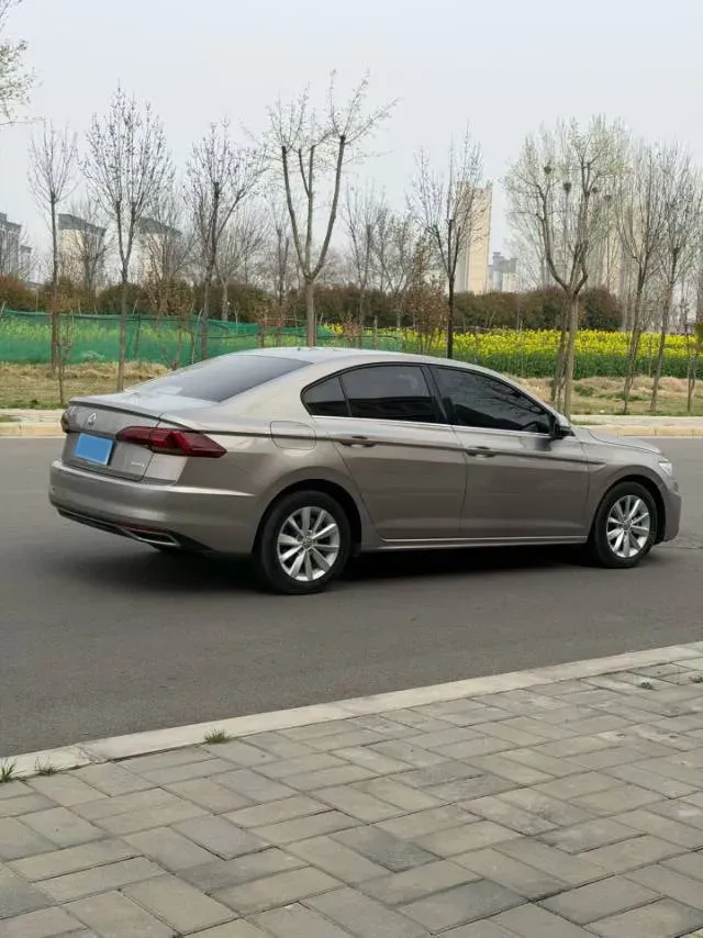 2020 Volkswagen Bora 1.5L 113HP L4 6AT,autocango,china used car exporter,china ev exporter,chinese used car exporter,chinese used ev exporter