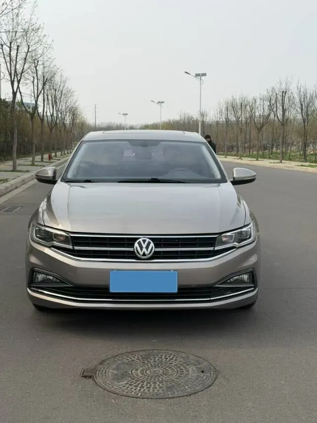2020 Volkswagen Bora 1.5L 113HP L4 6AT,autocango,china used car exporter,china ev exporter,chinese used car exporter,chinese used ev exporter