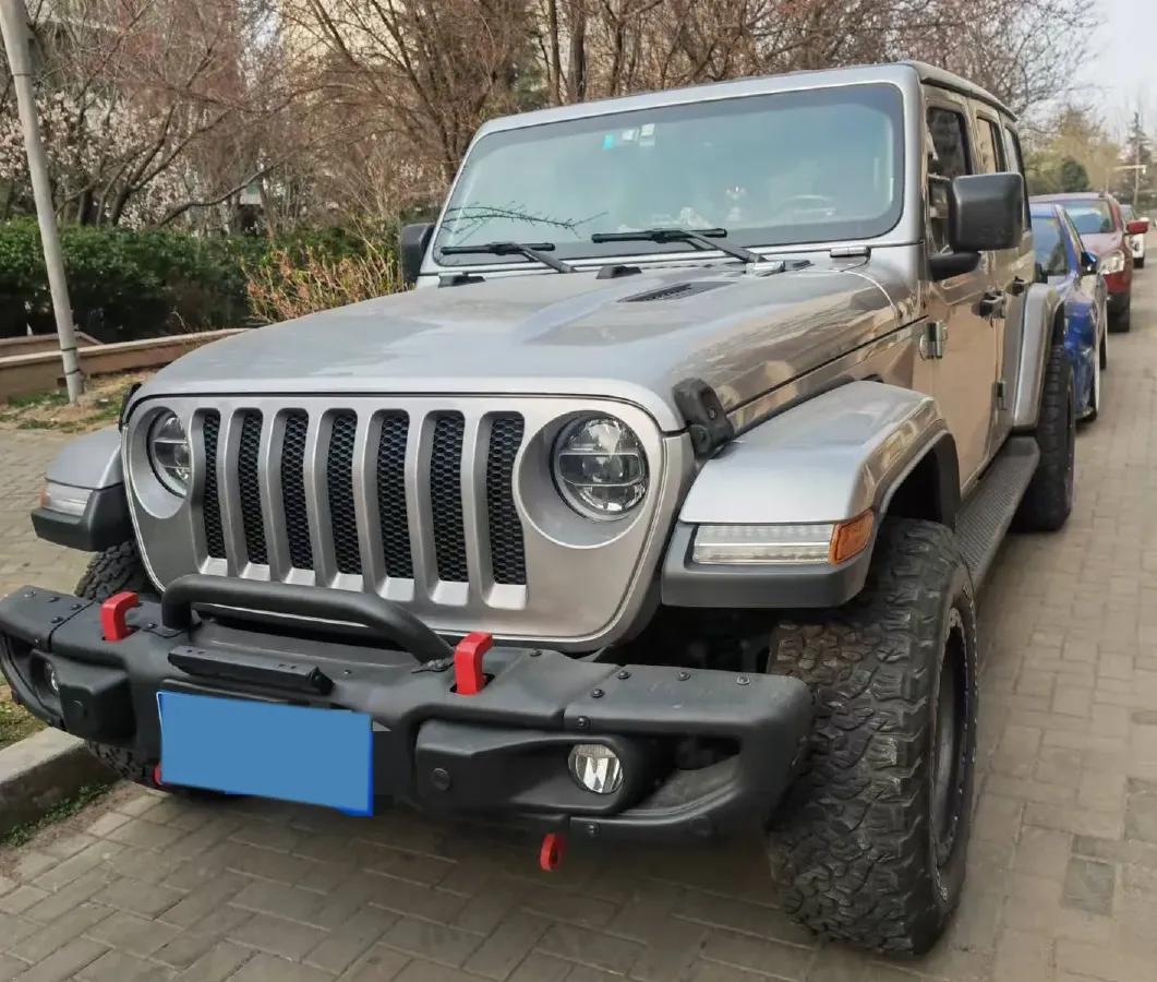 2021 Jeep Wrangler 2.0T 266HP L4 8AT,autocango,china used car exporter,china ev exporter,chinese used car exporter,chinese used ev exporter