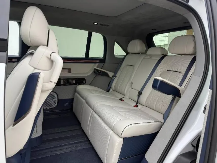 2025 Zeekr MIX BEV 76KWH,autocango,china used car exporter,china ev exporter,chinese used car exporter,chinese used ev exporter