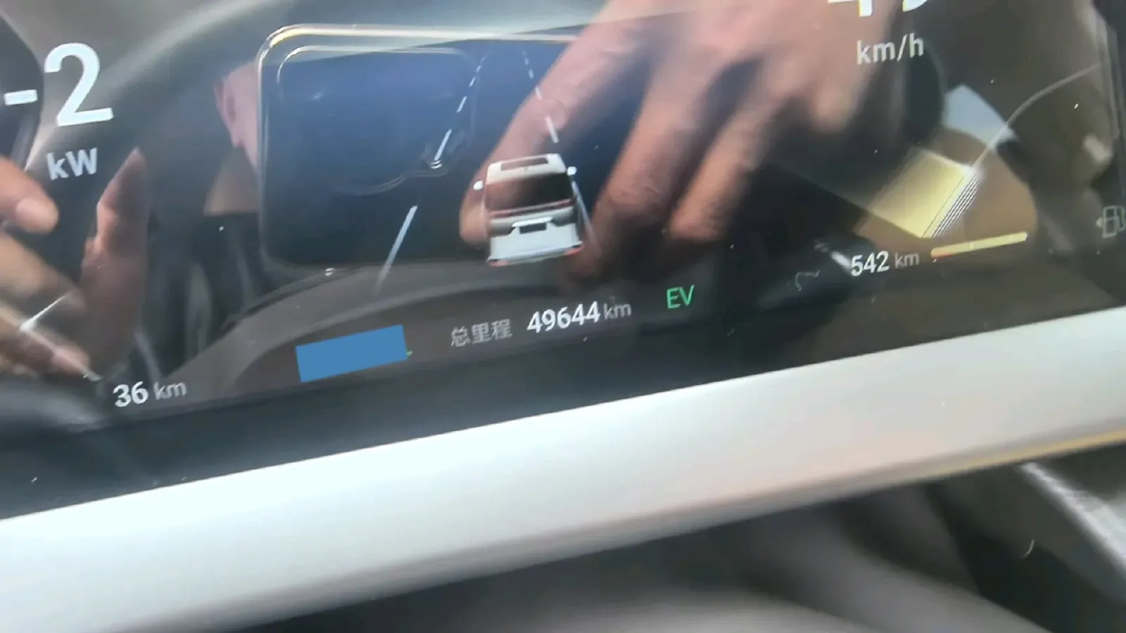 2024 Denza D9 1.5T 139HP L4 E-CVT PHEV 40KWH,autocango,china used car exporter,china ev exporter,chinese used car exporter,chinese used ev exporter