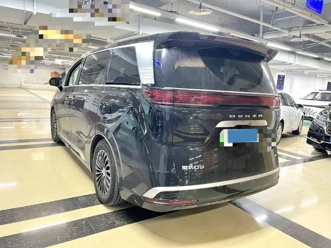 2024 Denza D9 1.5T 139HP L4 E-CVT PHEV 40KWH,autocango,china used car exporter,china ev exporter,chinese used car exporter,chinese used ev exporter