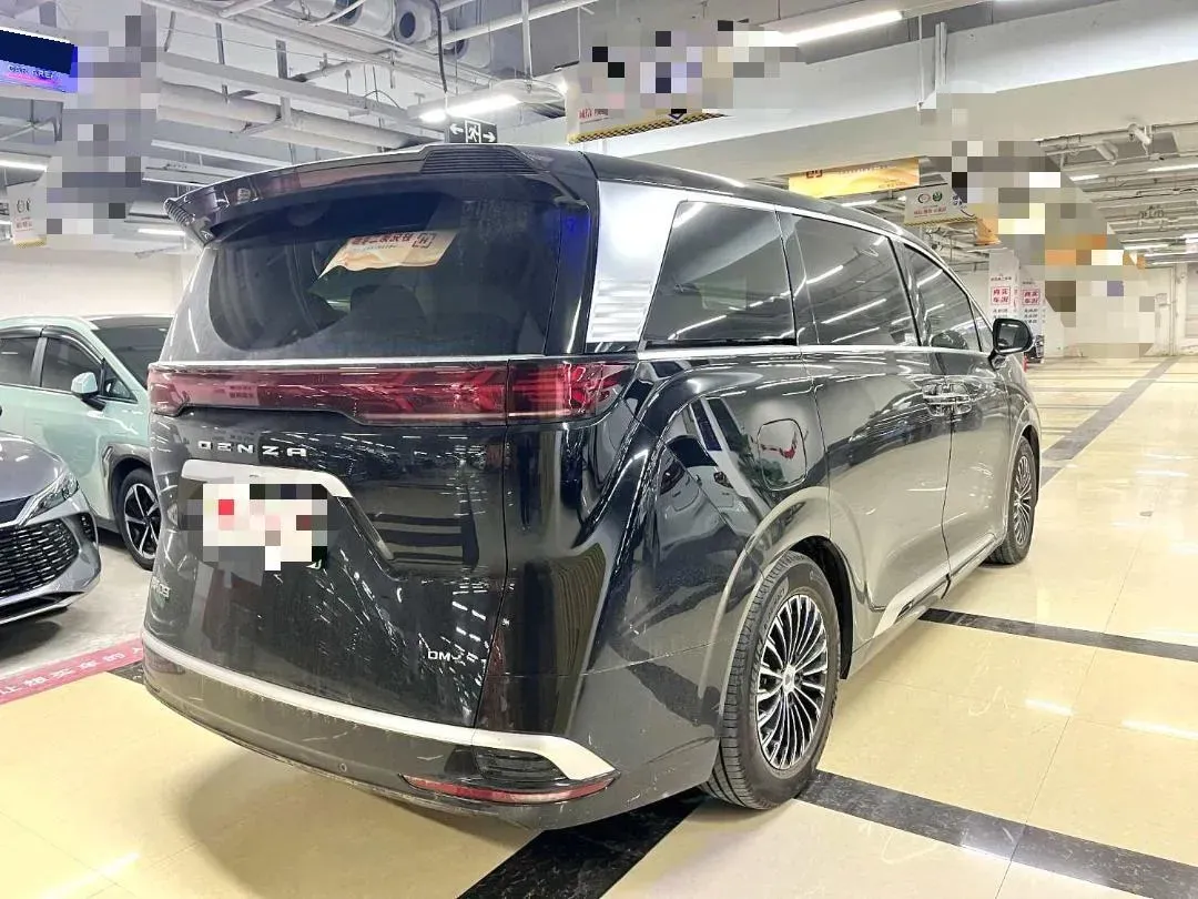 2024 Denza D9 1.5T 139HP L4 E-CVT PHEV 40KWH,autocango,china used car exporter,china ev exporter,chinese used car exporter,chinese used ev exporter