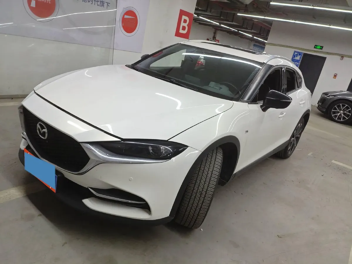 2020 Mazda CX-4 2.5L 192HP L4 6AT,autocango,china used car exporter,china ev exporter,chinese used car exporter,chinese used ev exporter