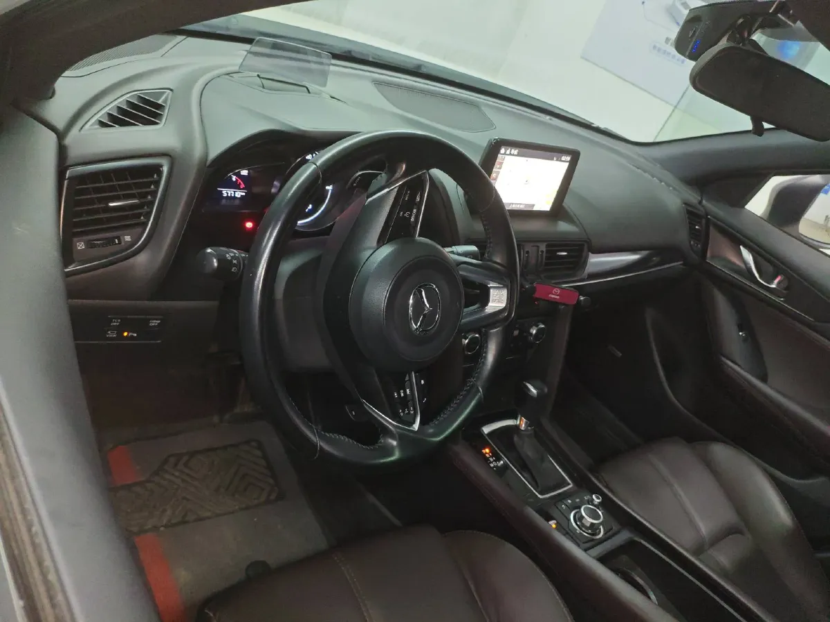 2020 Mazda CX-4 2.5L 192HP L4 6AT,autocango,china used car exporter,china ev exporter,chinese used car exporter,chinese used ev exporter