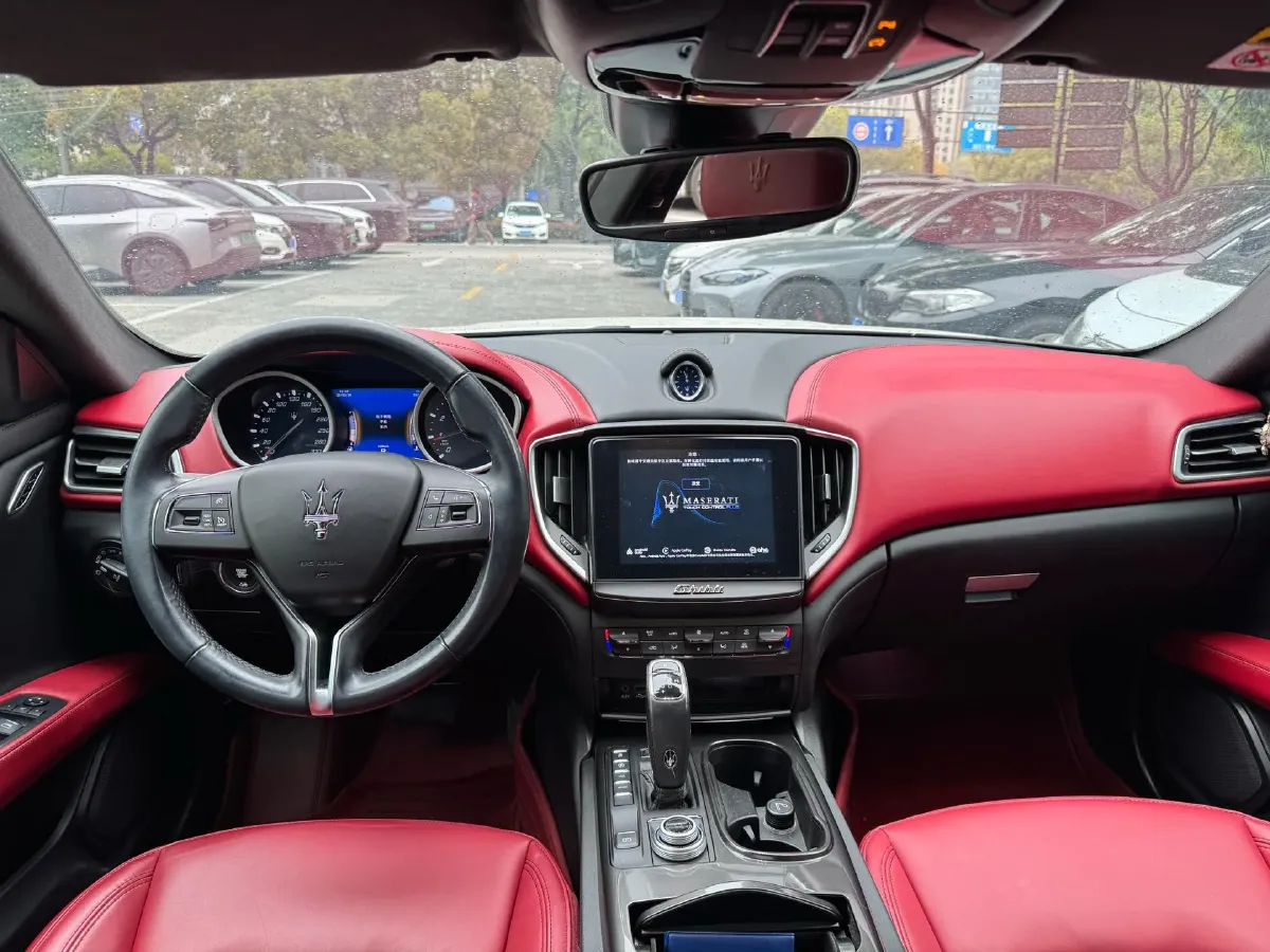 2019 Maserati Ghibli 3.0T 350HP V6 8AT,autocango,china used car exporter,china ev exporter,chinese used car exporter,chinese used ev exporter