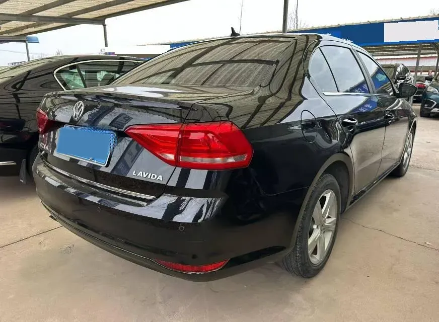 2017 Buick Excelle 1.5L 114HP L4 5MT,autocango,china used car exporter,china ev exporter,chinese used car exporter,chinese used ev exporter