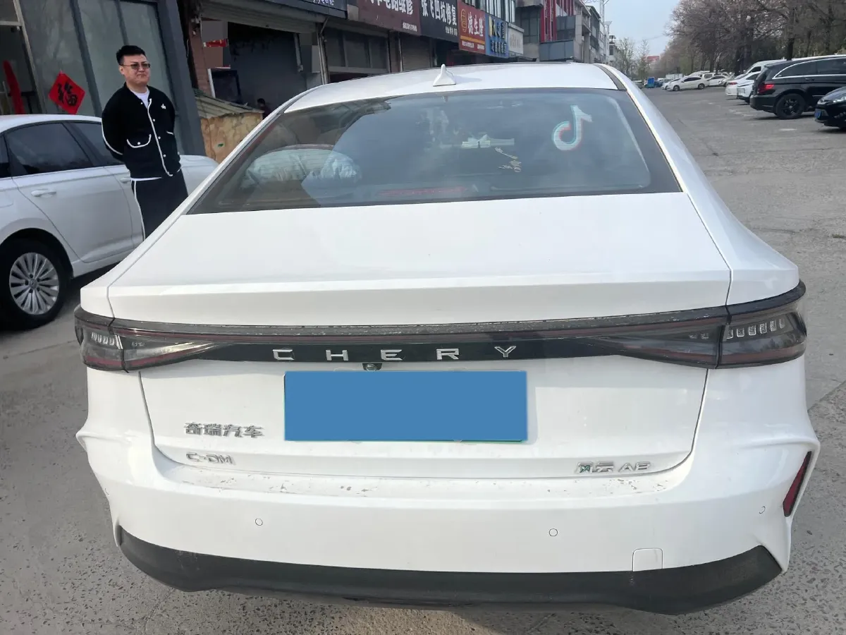 2024 Fulwin FulwinA8 1.5T 156HP L4 1DHT PHEV 18.3KWH,autocango,china used car exporter,china ev exporter,chinese used car exporter,chinese used ev exporter