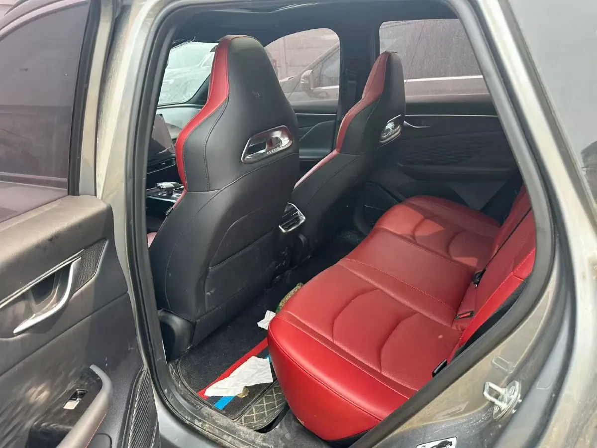 2022 BeiJing Auto Rubik 1.5T 188HP L4 7DCT,autocango,china used car exporter,china ev exporter,chinese used car exporter,chinese used ev exporter