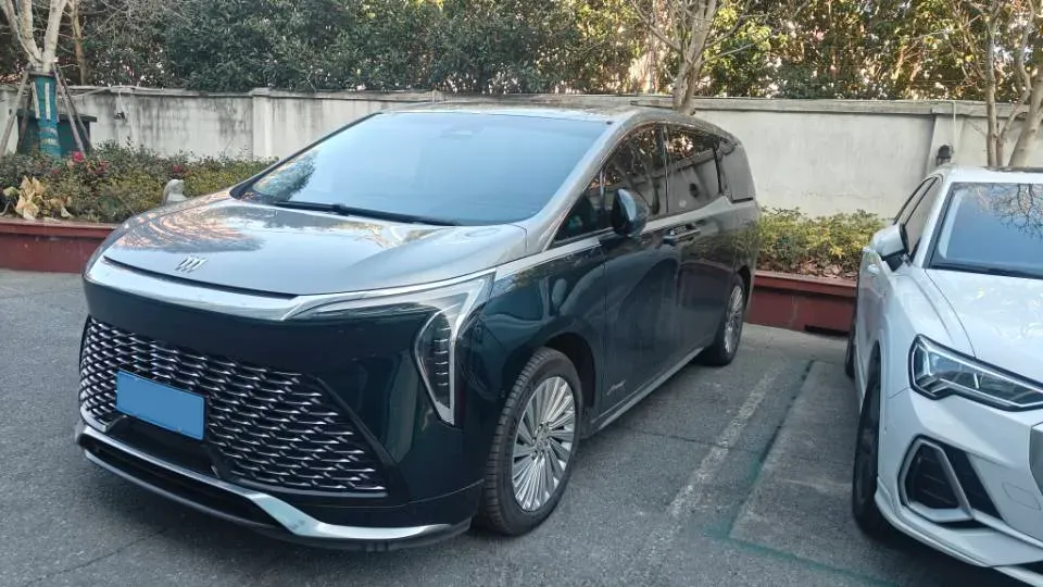 2023 Buick Century 2.0T 237HP L4 9AT,autocango,china used car exporter,china ev exporter,chinese used car exporter,chinese used ev exporter