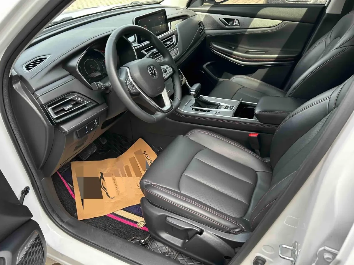 2022 ChangAn CS75 1.5T 180HP L4 7DCT,autocango,china used car exporter,china ev exporter,chinese used car exporter,chinese used ev exporter