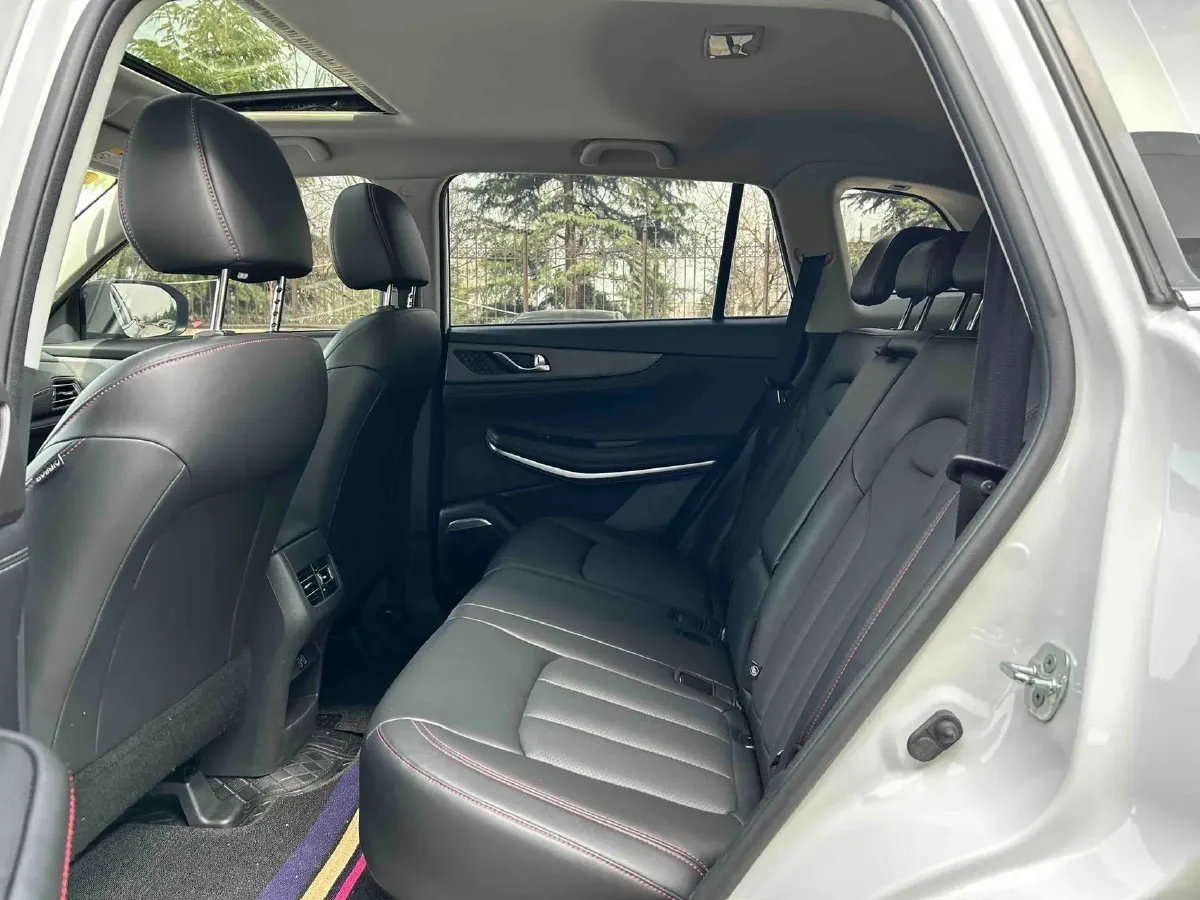 2022 ChangAn CS75 1.5T 180HP L4 7DCT,autocango,china used car exporter,china ev exporter,chinese used car exporter,chinese used ev exporter