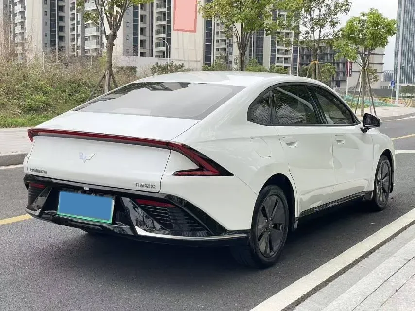 2023 WuLing XingGuang 1.5L 106HP L4 E-CVT PHEV 9.5KWH,autocango,china used car exporter,china ev exporter,chinese used car exporter,chinese used ev exporter