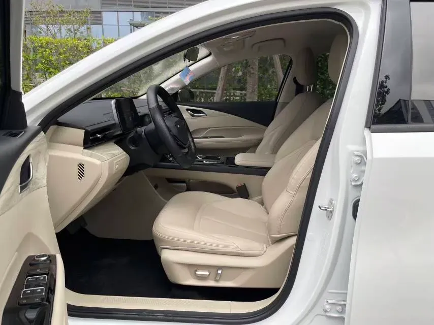 2023 WuLing XingGuang 1.5L 106HP L4 E-CVT PHEV 9.5KWH,autocango,china used car exporter,china ev exporter,chinese used car exporter,chinese used ev exporter