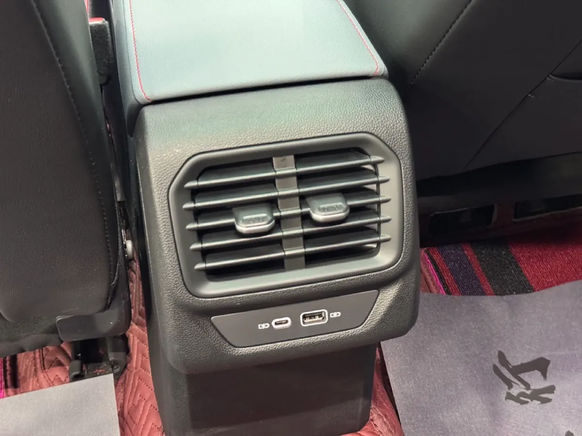 2023 Volkswagen Lamando 1.4T 150HP L4 7DCT,autocango,china used car exporter,china ev exporter,chinese used car exporter,chinese used ev exporter