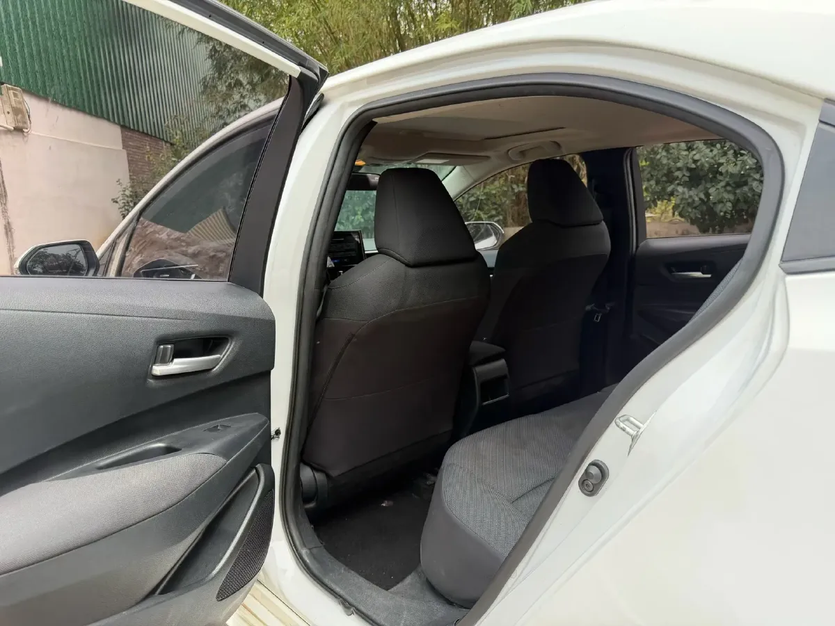 2021 Toyota Corolla 1.5L 121HP L3 CVT,autocango,china used car exporter,china ev exporter,chinese used car exporter,chinese used ev exporter