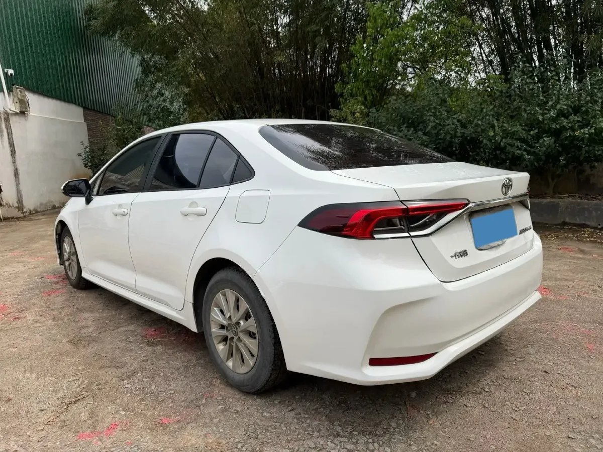 2021 Toyota Corolla 1.5L 121HP L3 CVT,autocango,china used car exporter,china ev exporter,chinese used car exporter,chinese used ev exporter