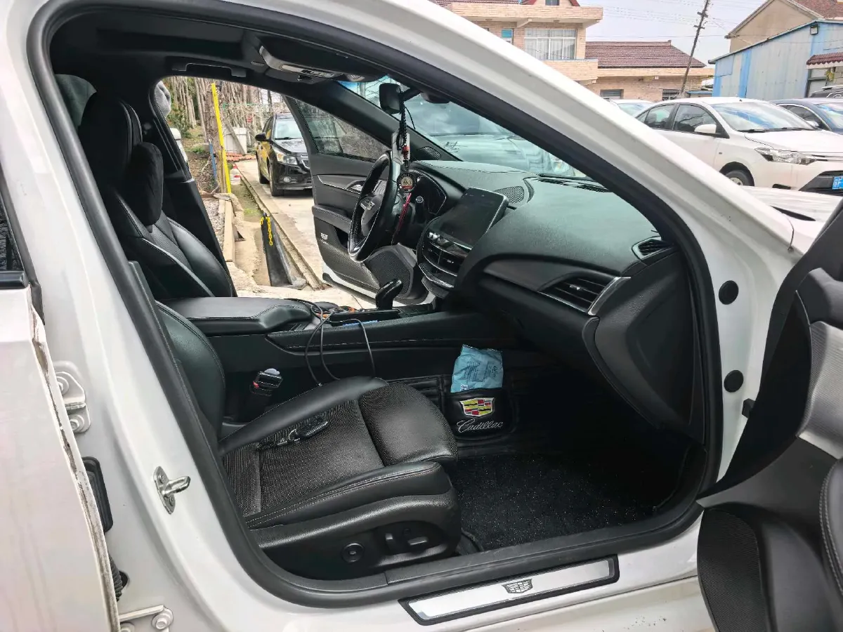 2020 Cadillac CT5 2.0T 237HP L4 10AT,autocango,china used car exporter,china ev exporter,chinese used car exporter,chinese used ev exporter