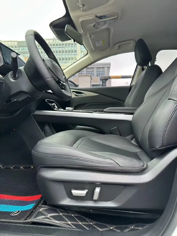 2024 WuLing XingGuang BEV 54.5KWH,autocango,china used car exporter,china ev exporter,chinese used car exporter,chinese used ev exporter