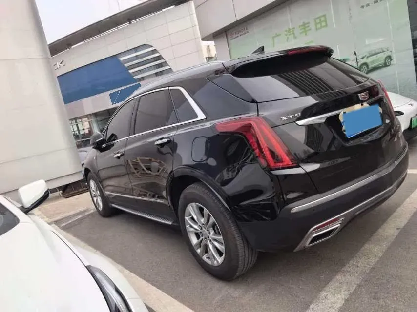 2024 Cadillac XT5 2.0T 237HP L4 9AT,autocango,china used car exporter,china ev exporter,chinese used car exporter,chinese used ev exporter
