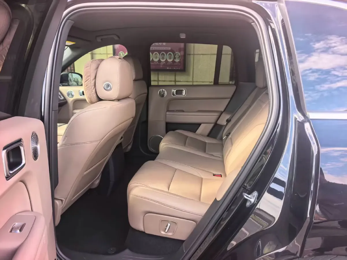 2025 Li L6 Range Extended 154HP L4 REEV,autocango,china used car exporter,china ev exporter,chinese used car exporter,chinese used ev exporter