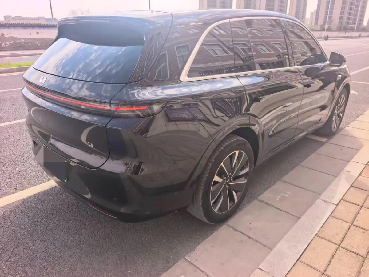 2025 Li L6 Range Extended 154HP L4 REEV,autocango,china used car exporter,china ev exporter,chinese used car exporter,chinese used ev exporter