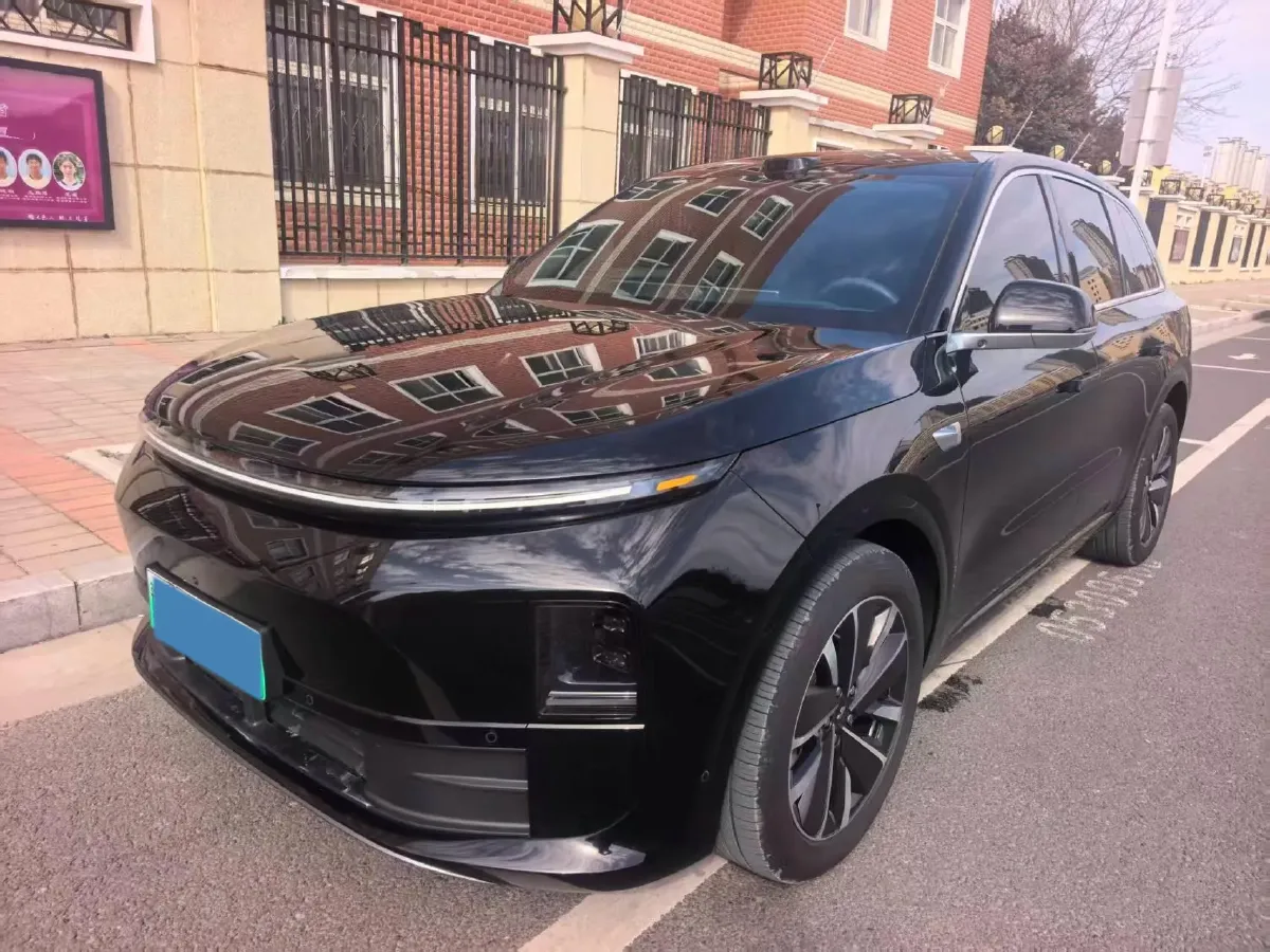 2025 Li L6 Range Extended 154HP L4 REEV,autocango,china used car exporter,china ev exporter,chinese used car exporter,chinese used ev exporter