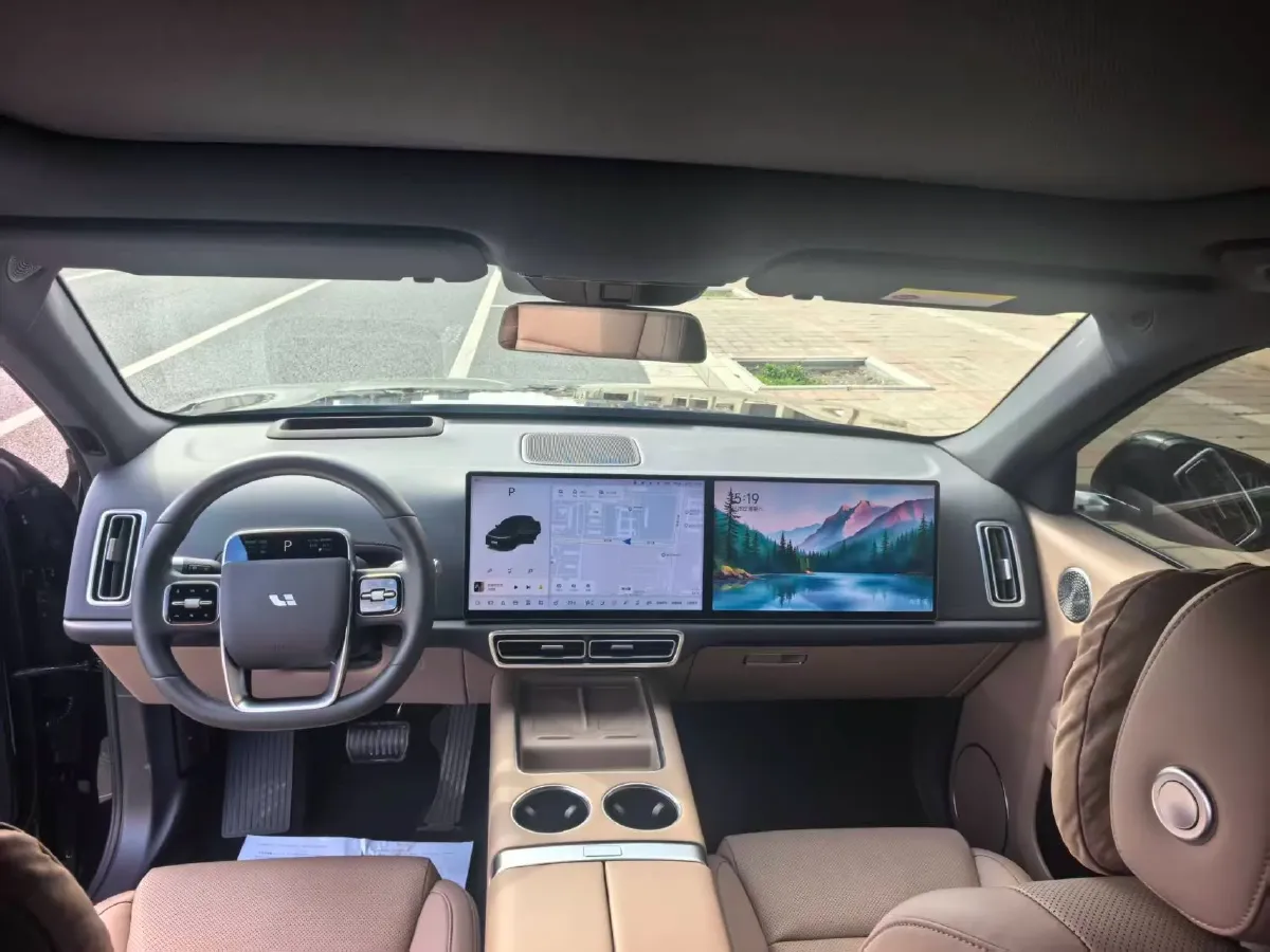 2025 Li L6 Range Extended 154HP L4 REEV,autocango,china used car exporter,china ev exporter,chinese used car exporter,chinese used ev exporter