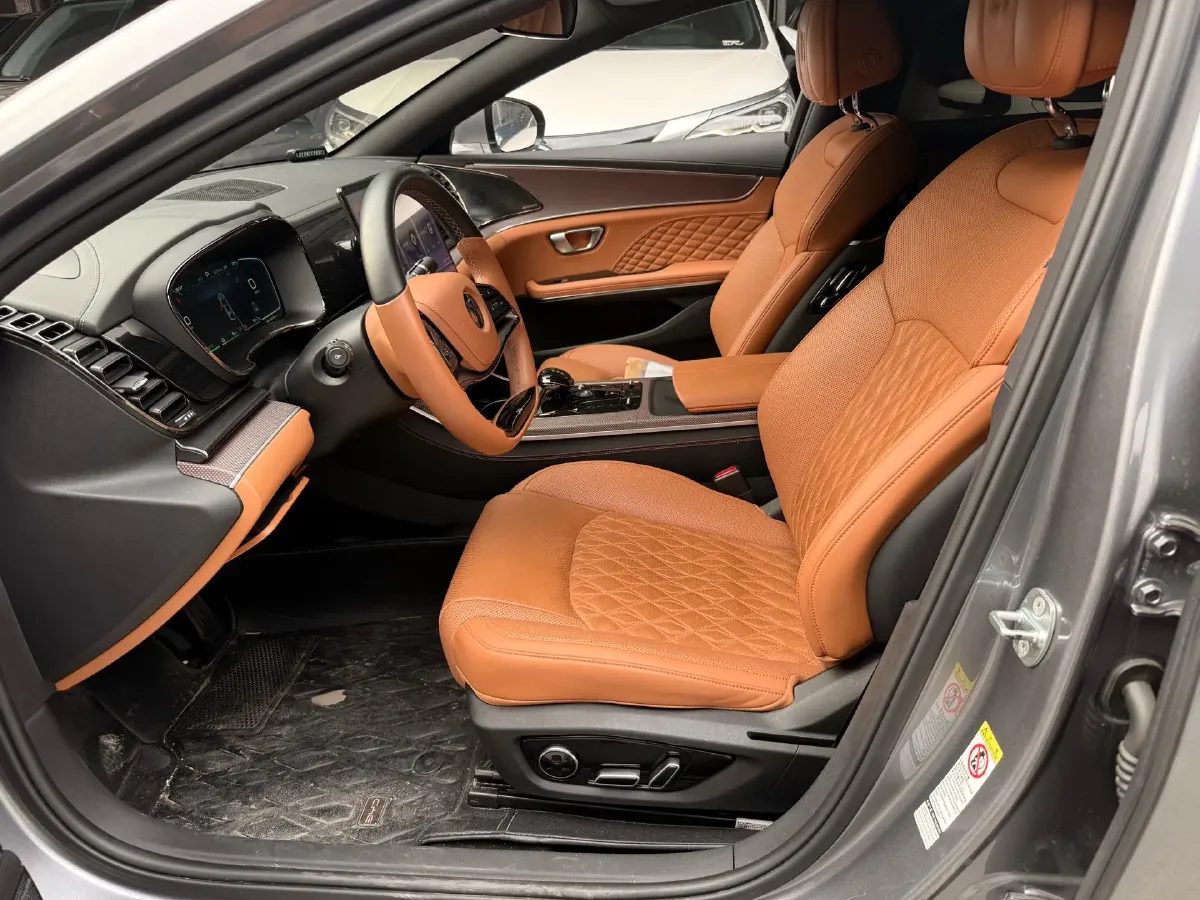 2023 BYD Han 1.5T 139HP L4 E-CVT PHEV 18.316KWH,autocango,china used car exporter,china ev exporter,chinese used car exporter,chinese used ev exporter