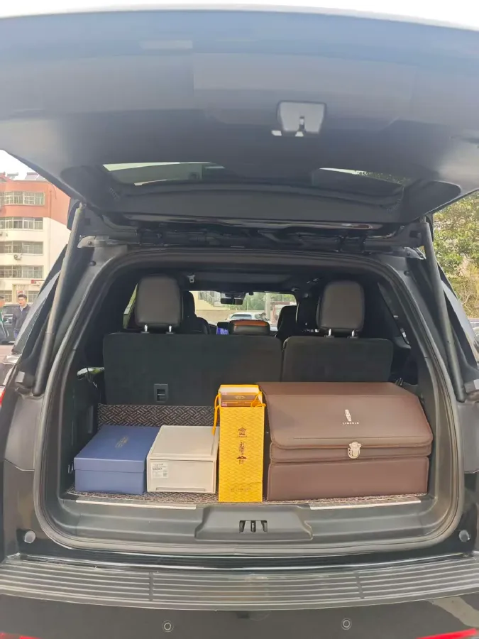 2020 Lincoln Navigator 3.5T 388HP V6 10AT,autocango,china used car exporter,china ev exporter,chinese used car exporter,chinese used ev exporter