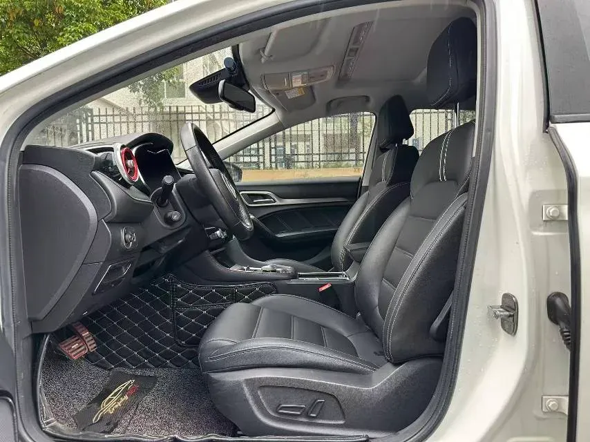 2018 MG 6 1.0T 125HP L3 2AT PHEV 9.1KWH,autocango,china used car exporter,china ev exporter,chinese used car exporter,chinese used ev exporter