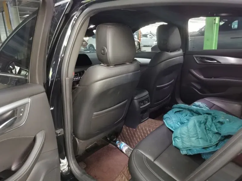 2024 Cadillac CT5 2.0T 237HP L4 10AT,autocango,china used car exporter,china ev exporter,chinese used car exporter,chinese used ev exporter