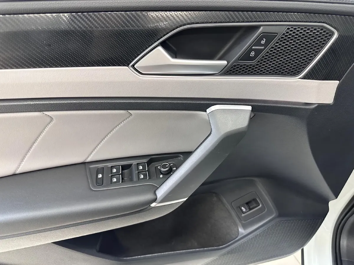 2023 Volkswagen Tayron 1.4T 150HP L4 7DCT,autocango,china used car exporter,china ev exporter,chinese used car exporter,chinese used ev exporter