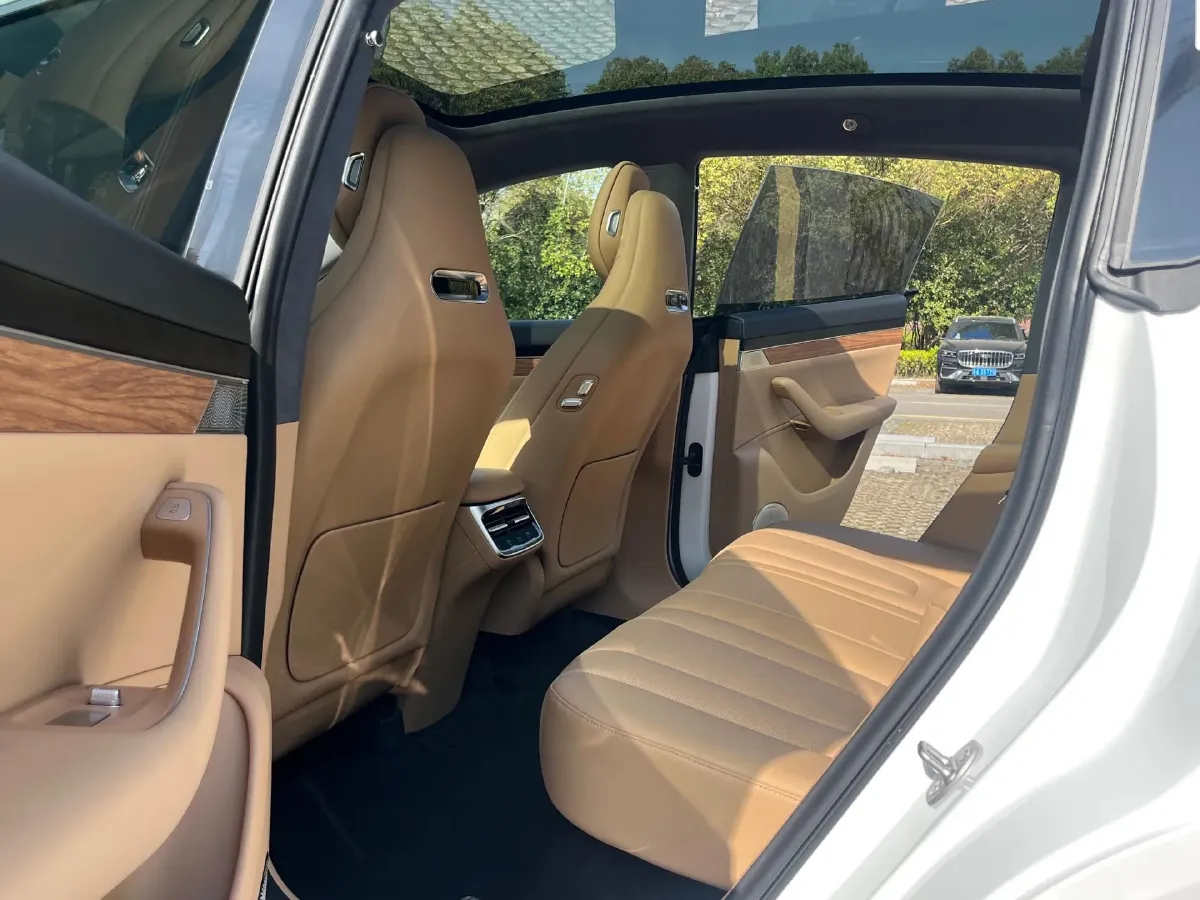 2024 HIMA R7 BEV 100KWH,autocango,china used car exporter,china ev exporter,chinese used car exporter,chinese used ev exporter