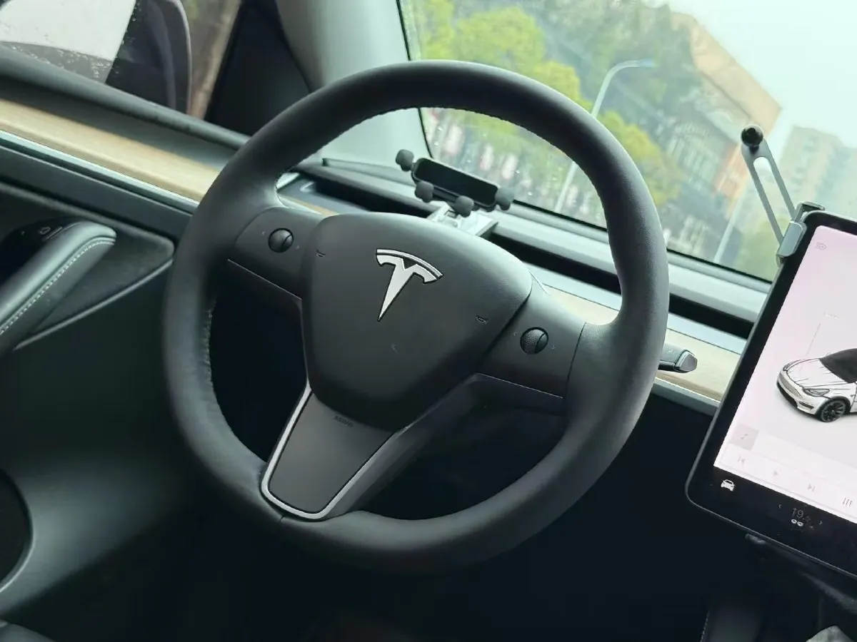 2021 Tesla Model Y BEV 60KWH,autocango,china used car exporter,china ev exporter,chinese used car exporter,chinese used ev exporter