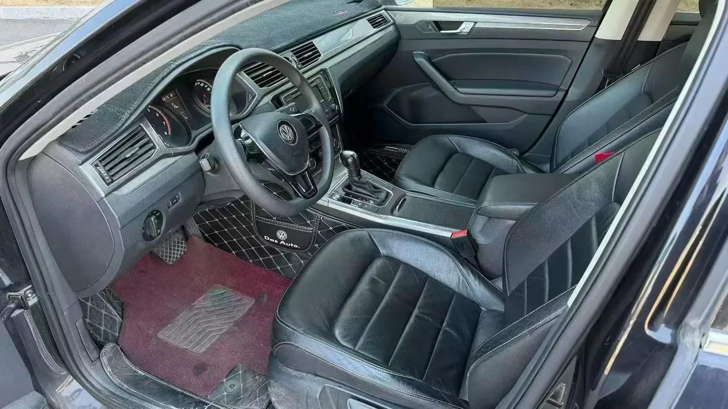 2015 Volkswagen Passat 1.8T 160HP L4 6AT,autocango,china used car exporter,china ev exporter,chinese used car exporter,chinese used ev exporter