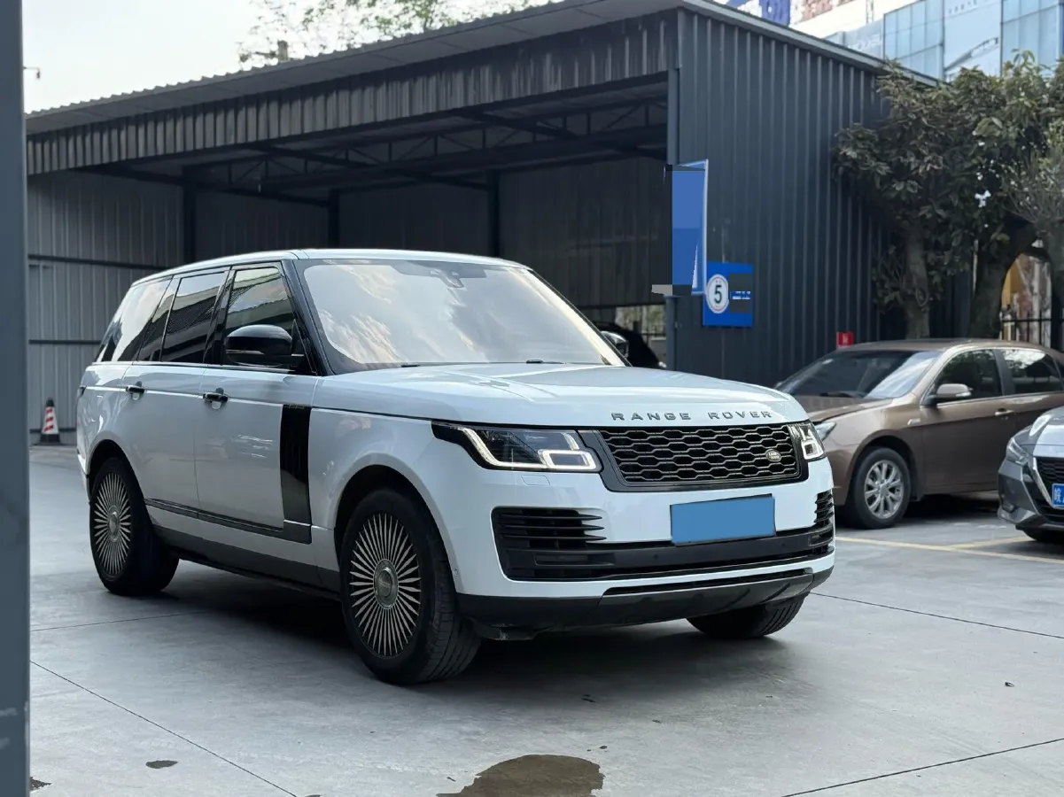 2019 BMW X7 3.0T 340HP L6 8AT,autocango,china used car exporter,china ev exporter,chinese used car exporter,chinese used ev exporter