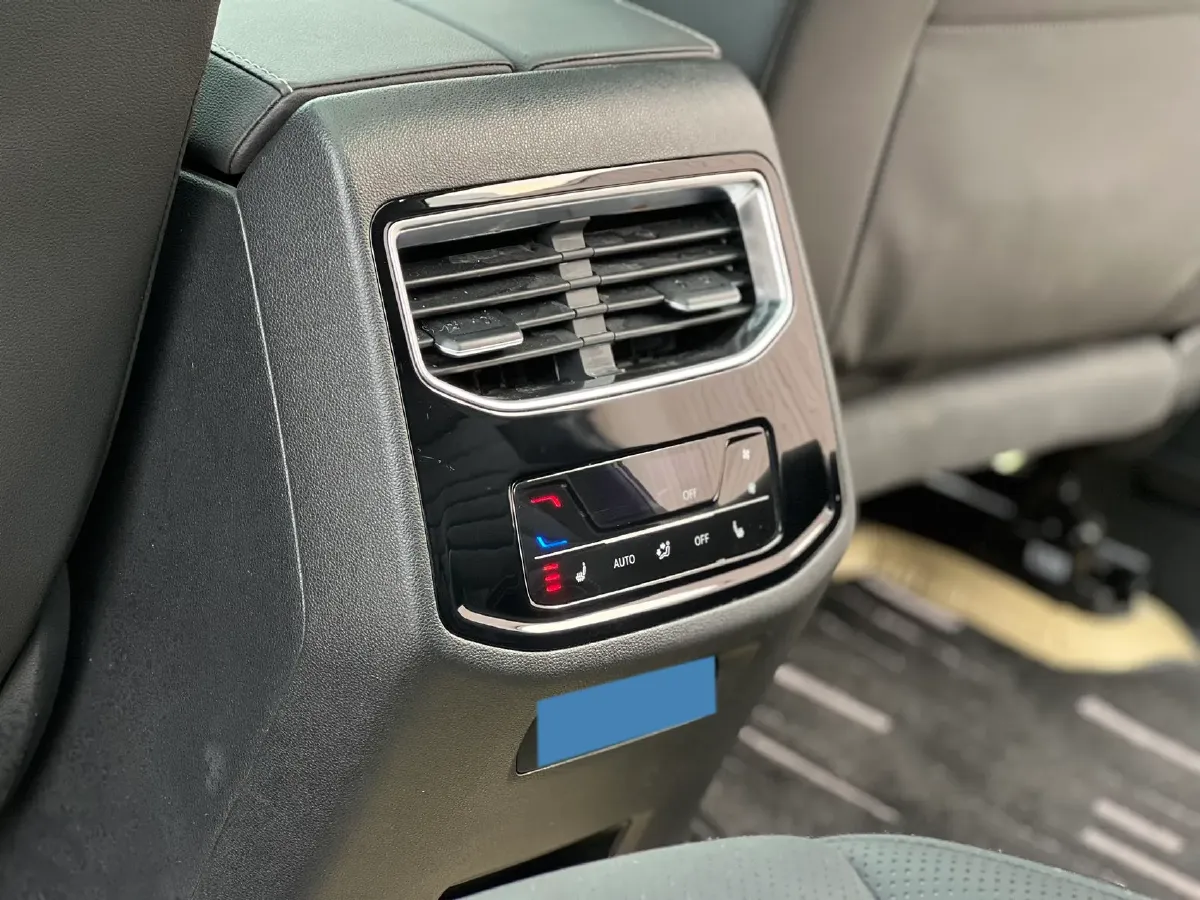 2024 Volkswagen Talagon 2.0T 220HP L4 7DCT,autocango,china used car exporter,china ev exporter,chinese used car exporter,chinese used ev exporter