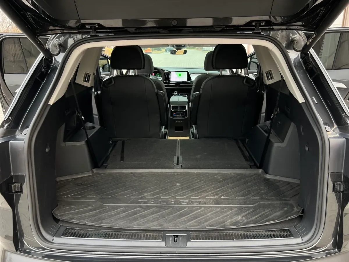 2024 Volkswagen Talagon 2.0T 220HP L4 7DCT,autocango,china used car exporter,china ev exporter,chinese used car exporter,chinese used ev exporter