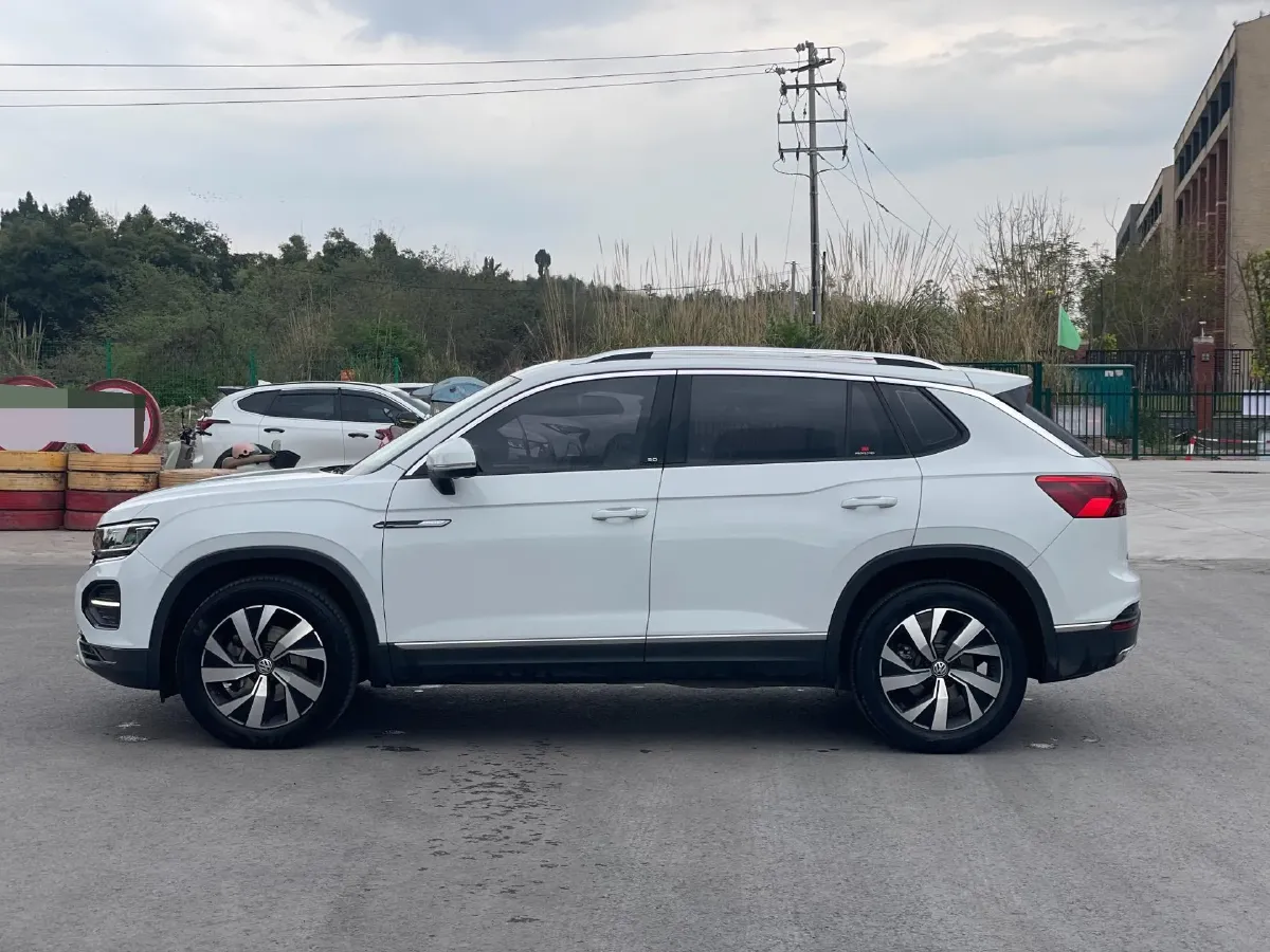 2021 Volkswagen Tayron 2.0T 186HP L4 7DCT,autocango,china used car exporter,china ev exporter,chinese used car exporter,chinese used ev exporter