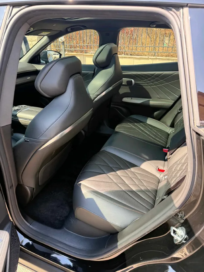 2023 Deepal S07 1.5L 95HP L4 REEV 31.73KWH,autocango,china used car exporter,china ev exporter,chinese used car exporter,chinese used ev exporter